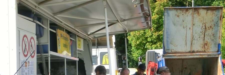 Problemmüllsammlung September 2014 Annahme von Problemmüll an einem Standort der mobilen Problemmüllsammlung im Landkreis Neustadt a.d.Waldnaab.