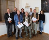 Landrat Andreas Meier ehrt langjährig aktive Naturschützer für ihr Engagement