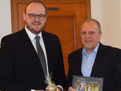 Schobert Rektor Gym ESB Kennenlernbesuch 21.02.2019 Landrat Andreas Meier und Rektor Peter Schober